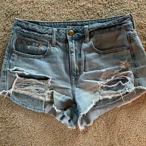 American Eagle Hi-Rise Festival Shorts